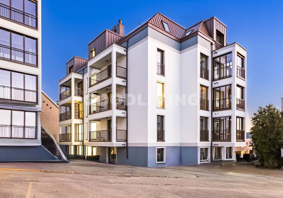 Erstbezug mit Wohnkomfort in Zürich-Höngg