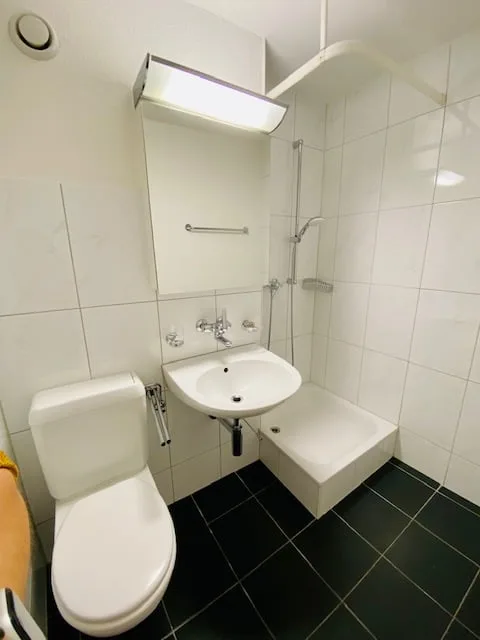 TOP-GELEGENHEIT : Moderne, bildhübsche Wohnung mit LIFT