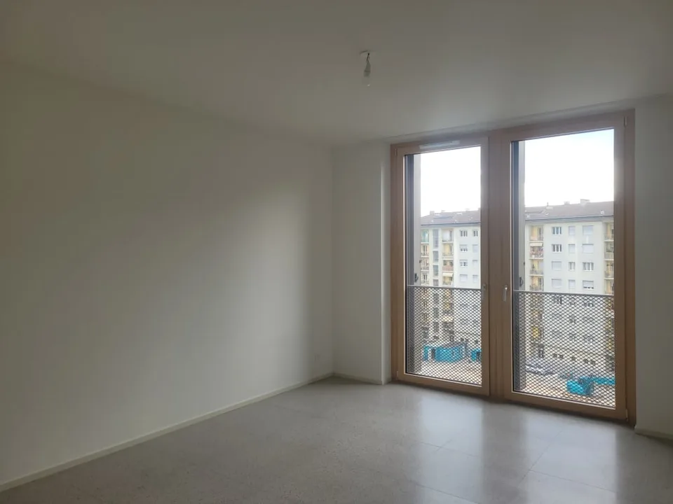 Wohnung 3,5 Zimmer mit Balkon, im 4. Stock gelegen