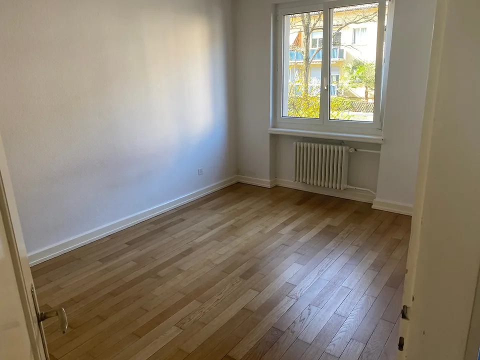Charmante 2.5-Zimmer-Wohnung mit Balkon an der Bucheggstrasse in Zürich