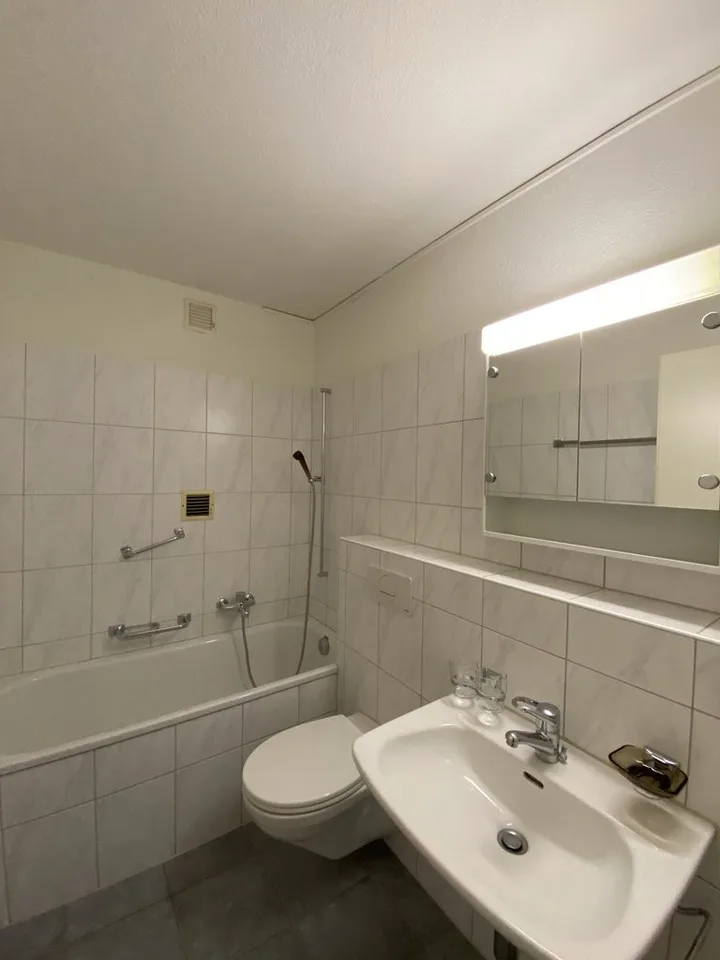 Appartement situé au centre avec grand balcon et vue