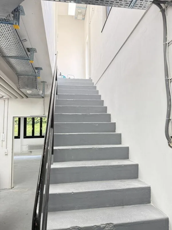 Helle Gewerbefläche für Büro, Atelier oder stilles Gewerbe – Foto 5 von 7