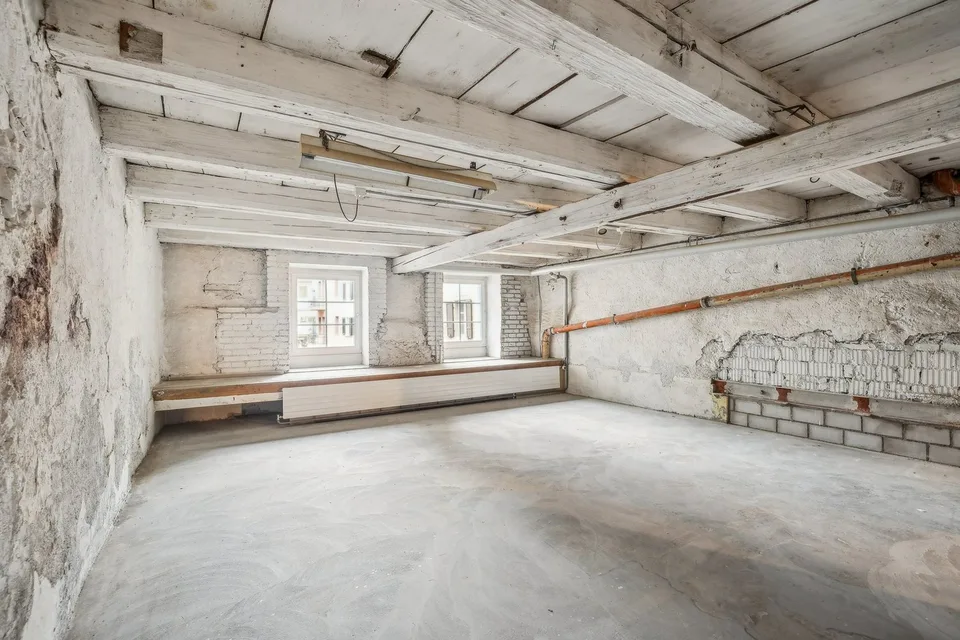 Casa a schiera storica del centro storico - per vivere e lavorare – foto 9 di 11