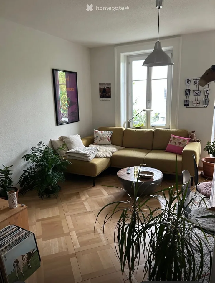 Sehr schöne helle 3.5 Zimmer Wohnung