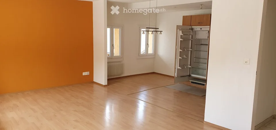 5.5-room apartment with roof terrace & lake/mountain view