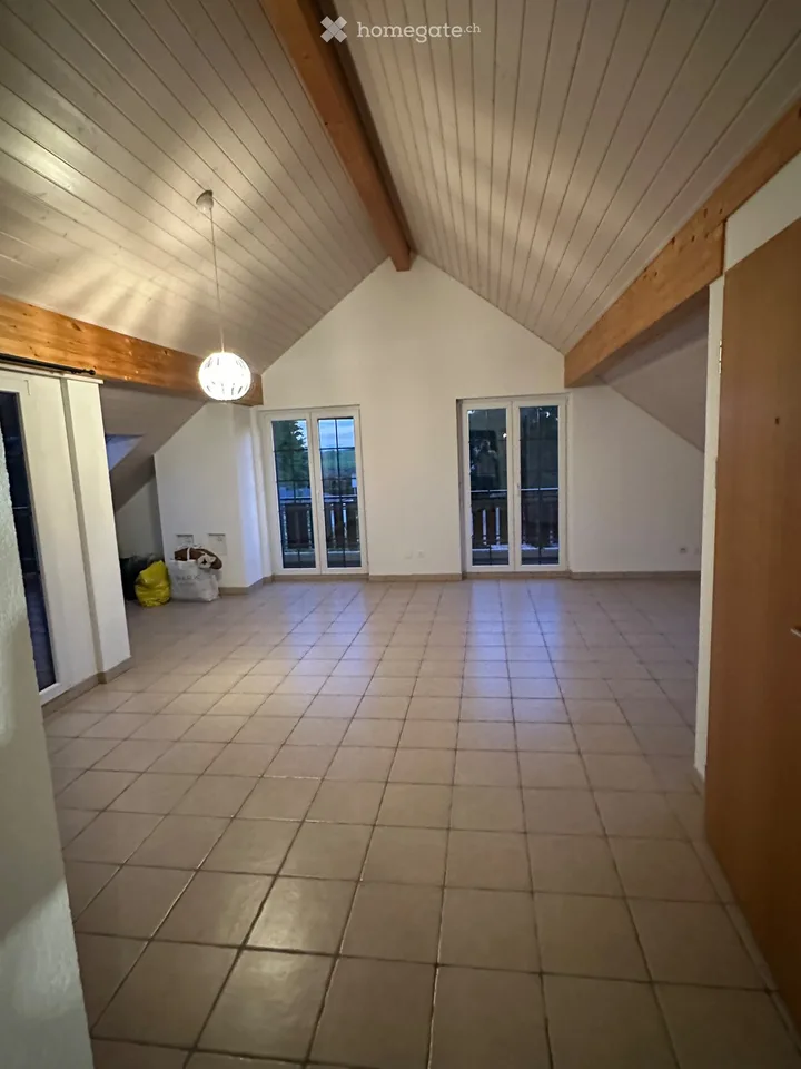 Attic apartment on the 2nd floor