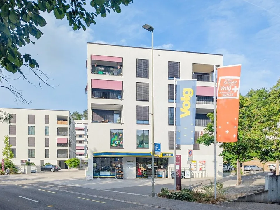 Give yourself more time with a centrally located apartment