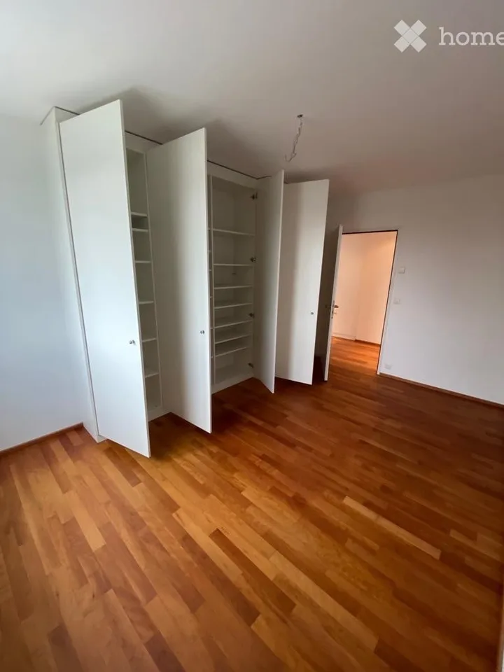 Appartement de 4,5 pièces ensoleillé dans un excellent emplacement à Nänikon-Greifensee