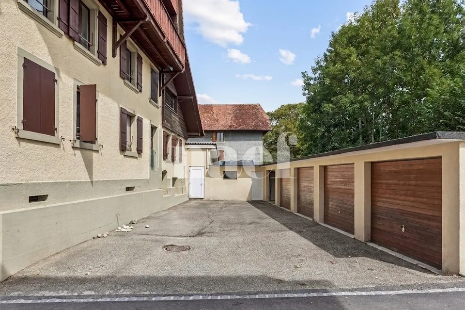Edificio residenziale con 7 appartamenti nel centro del villaggio in vendita a Corcelles-près-Payerne – foto 3 di 11