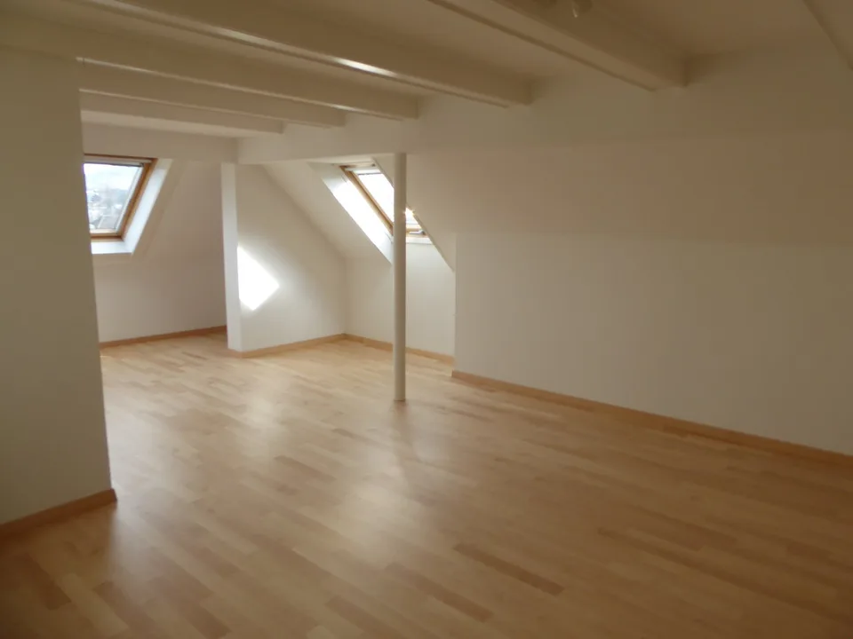 Bern Brunnadern - Dachwohnung – Foto 7 von 19