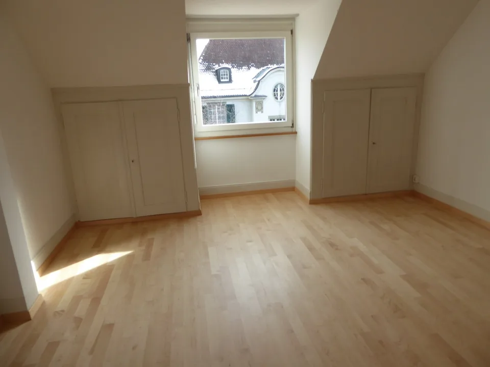 Bern Brunnadern - Dachwohnung – Foto 6 von 19