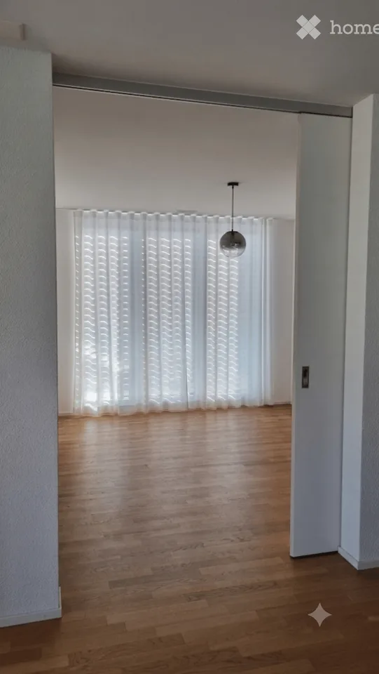Appartamento luminoso 3.5 locali (80 m²) con balcone & ascensore ad Aadorf