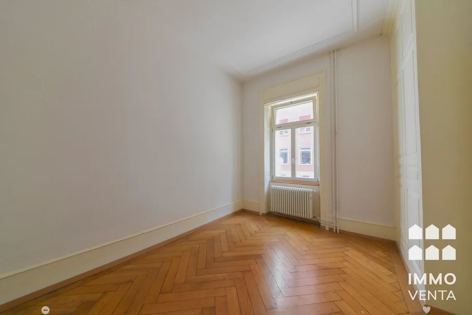Helle 3-Zimmer-Altbauwohnung im Erdgeschoss – Biel/Bienne