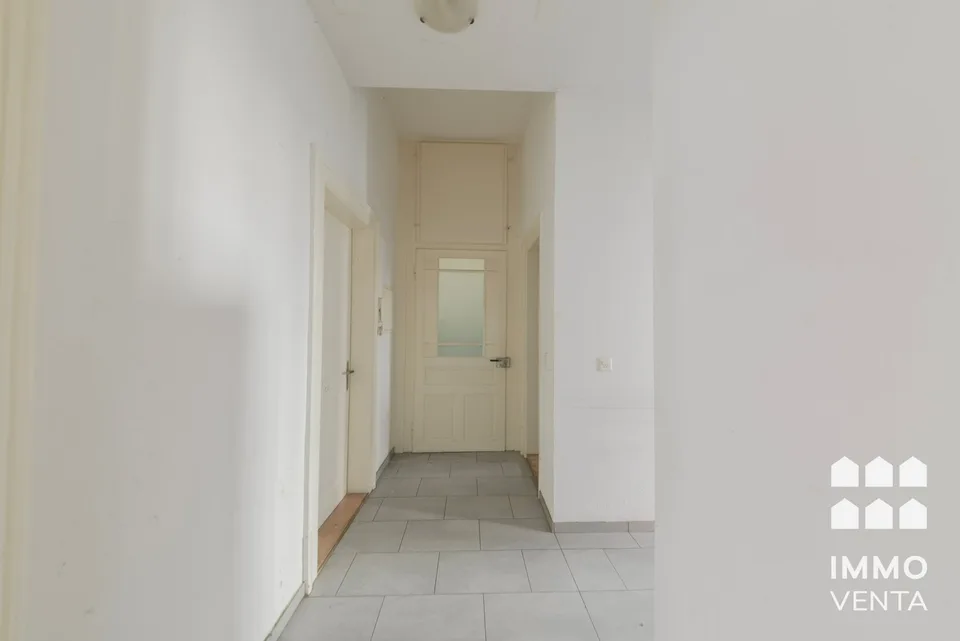 Helle 3-Zimmer-Altbauwohnung im Erdgeschoss – Biel/Bienne