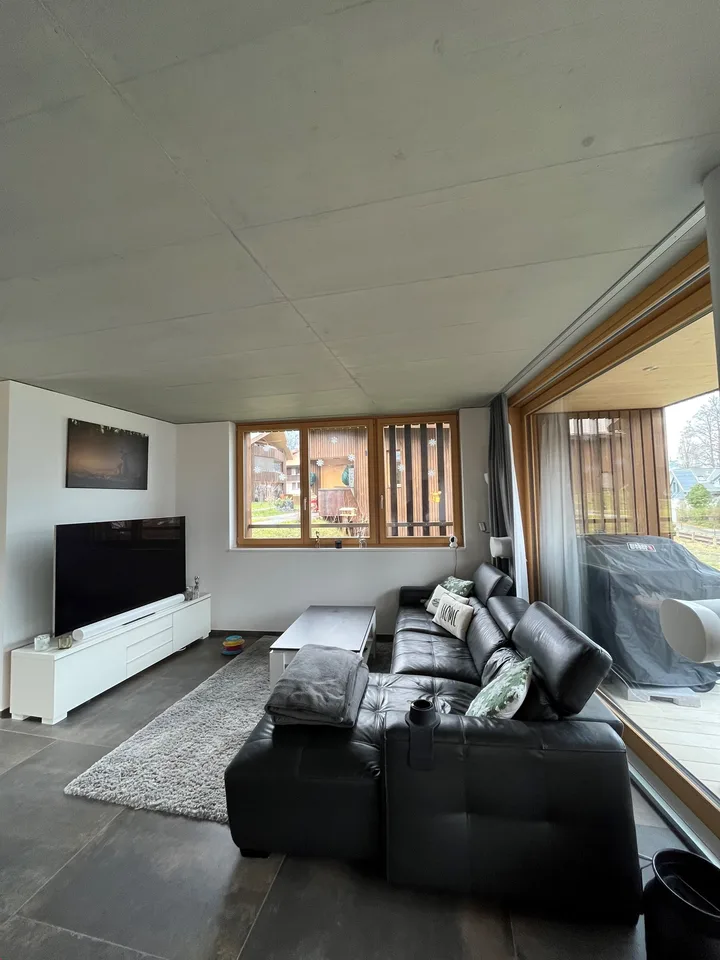 Living where others vacation - exclusive single-family home in Leissigen