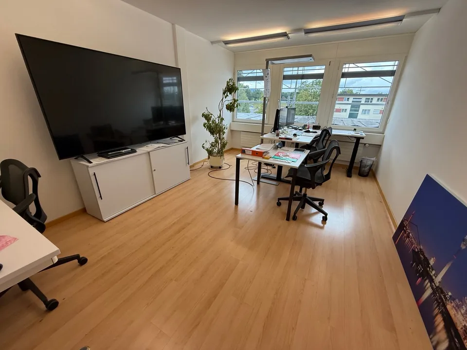 Top Büroräume - komplett ausgebaut ! – Foto 13 von 15