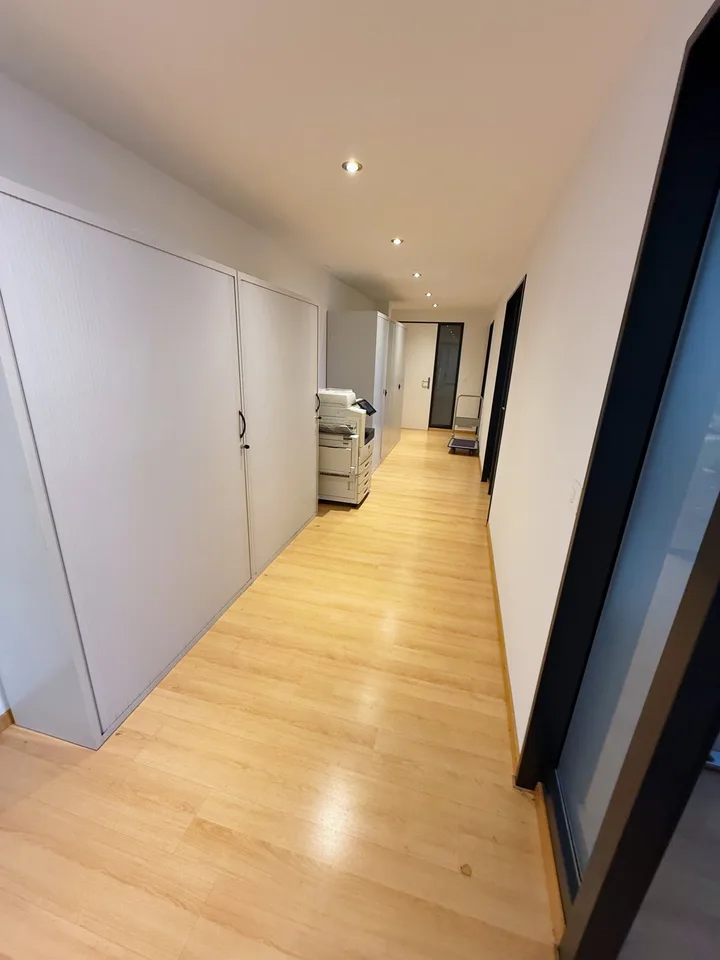 Top Büroräume - komplett ausgebaut ! – Foto 15 von 15