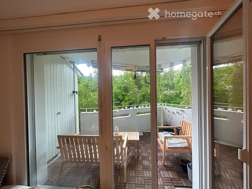 Helle 4-Zimmer-Wohnung 87 m², 2 Balkonen und Lift in der Webermühle