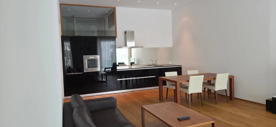 Luxuriöse 3.5-Zimmerwohnung im Hochparterre der exklusiven Resident "The Mountain Suites"