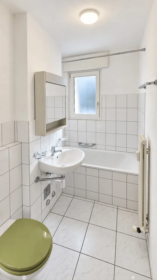 Appartement lumineux 2.5 pièces avec balcon au 5e étage – Biel/Bienne, disponible immédiatement