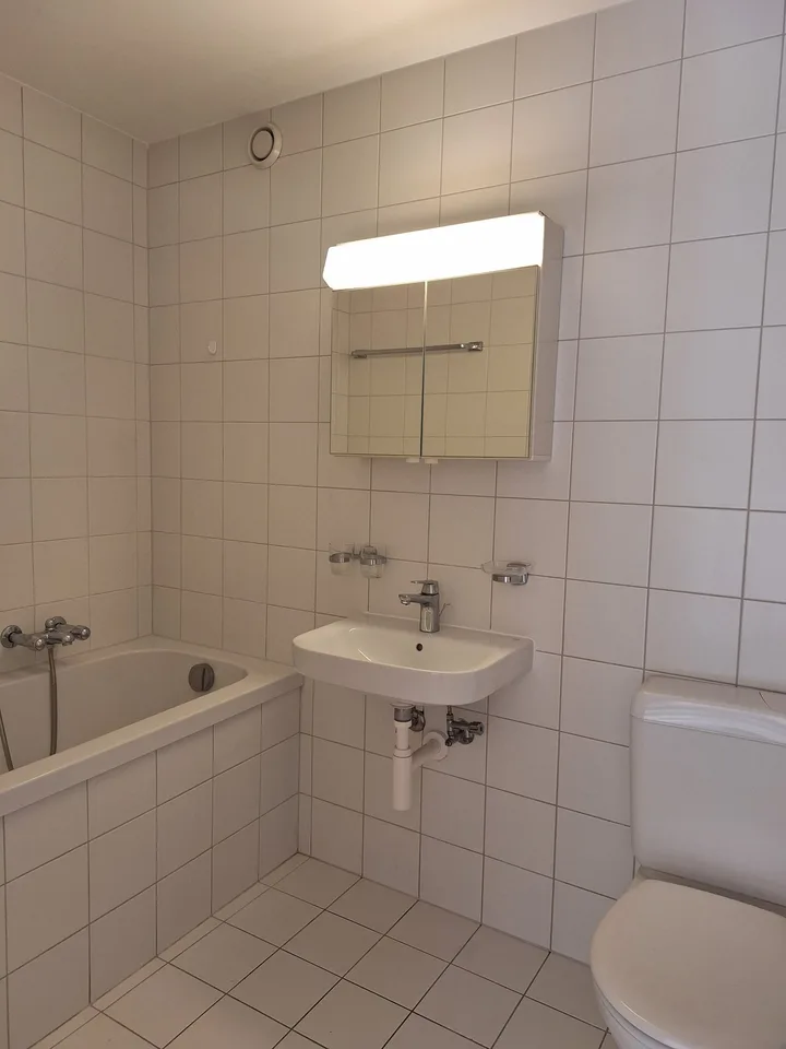 Appartement de 2 pièces avec balcon à Martigny – Disponible immédiatement