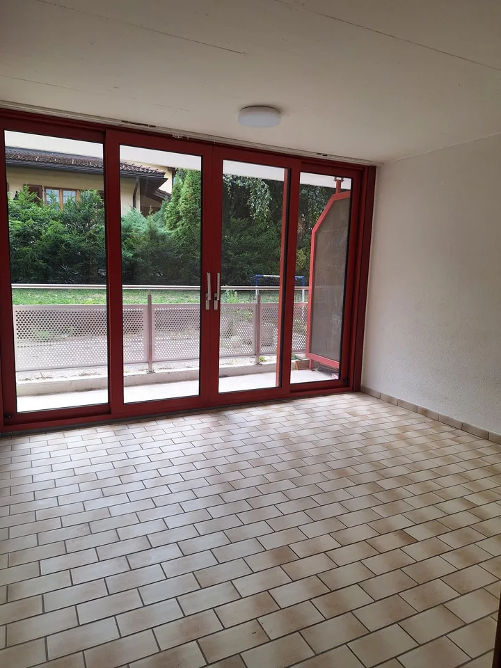 Appartement de 2 pièces avec balcon à Martigny – Disponible immédiatement