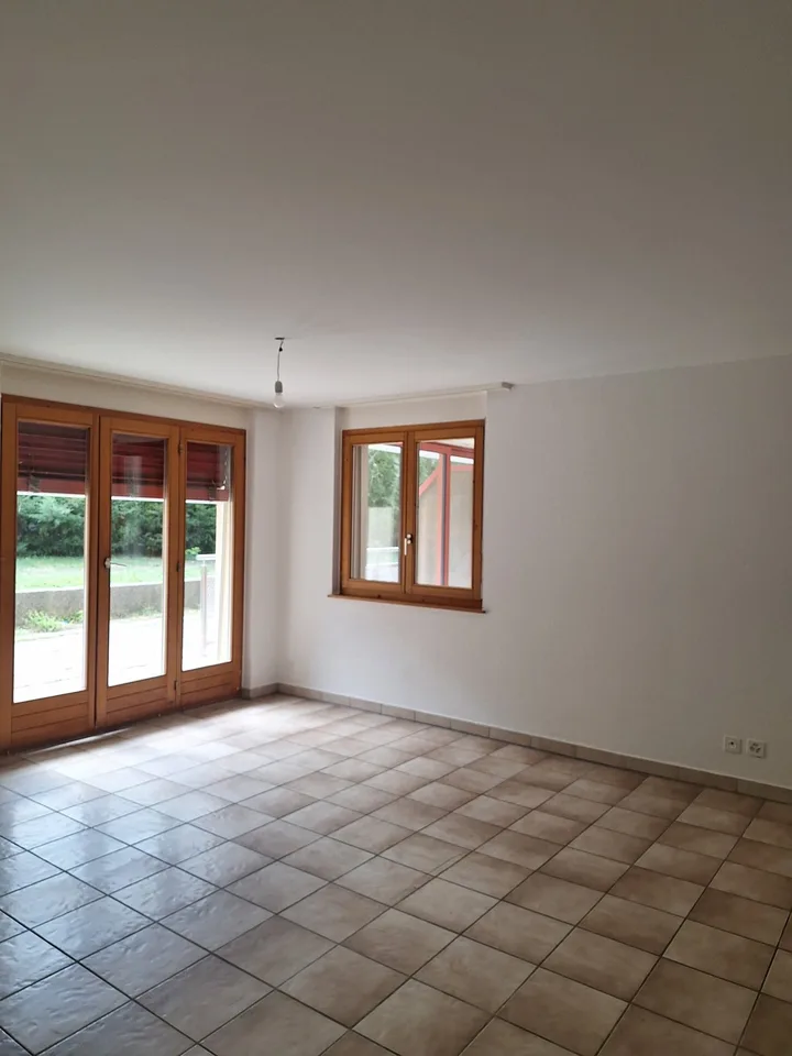 Appartement de 2 pièces avec balcon à Martigny – Disponible immédiatement
