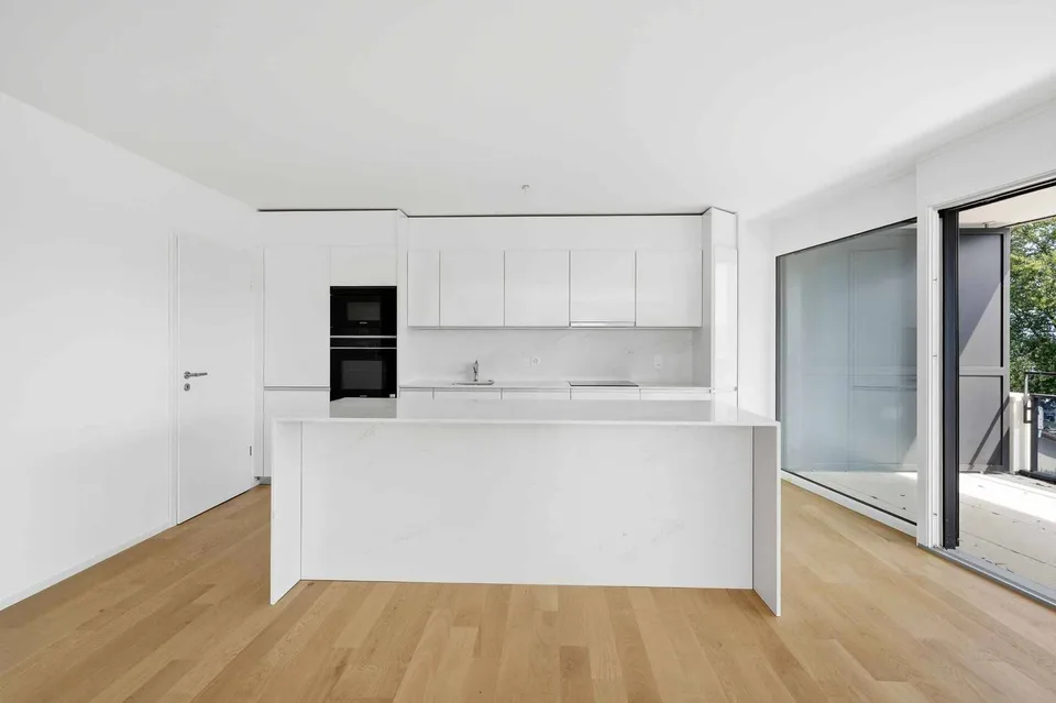 Appartamento eccezionale con vista sul lago, 5.5 locali con terrazza spaziosa – foto 2 di 8