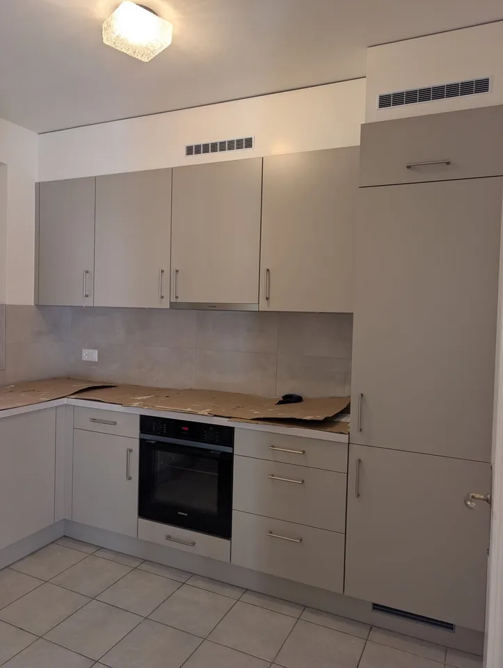 Wohnung mit 4.0 Zimmern im 2. Stock – Foto 3 von 4