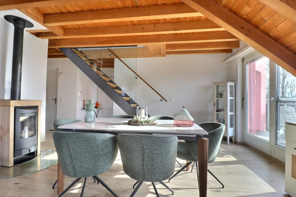Duplex exclusif de 5.5 pièces en attique avec belle terrasse – photo 7 of 13