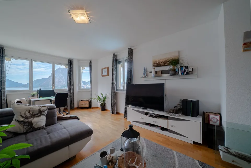 Luminoso appartamento con vista lago a Lugano-Castagnola – foto 5 di 10