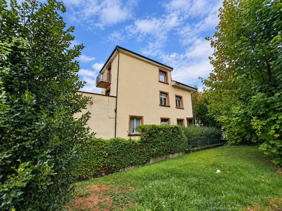 Wohnung mit 3 Zimmern in Lausanne, ideal für eine zeitweise Vermietung – Foto 2 von 2
