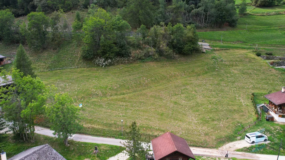 EXCLUSIF Superbe terrain à bâtir de 1478m² pour résidence principale – foto 7 di 9