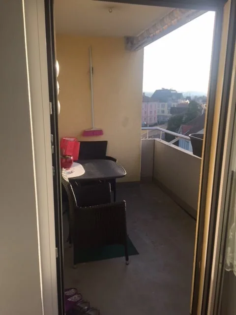 Exklusive 3.5-Zimmer-Wohnung mit Seesicht – Foto 10 von 10