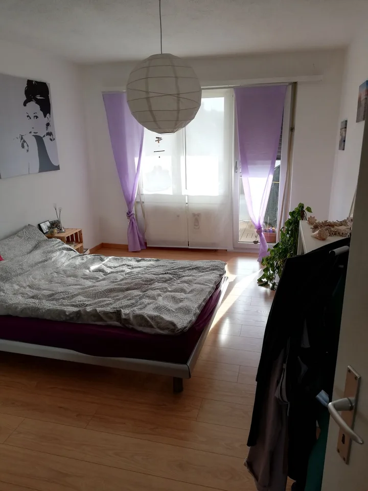 Exklusive 3.5-Zimmer-Wohnung mit Seesicht – Foto 4 von 10