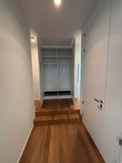 Appartement de jardin moderne avec espace extérieur spacieux dans un quartier calme – photo 8 sur 13