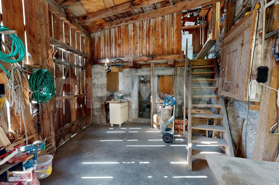 Casa unifamiliare con garage e estensione di fattoria – foto 10 di 11