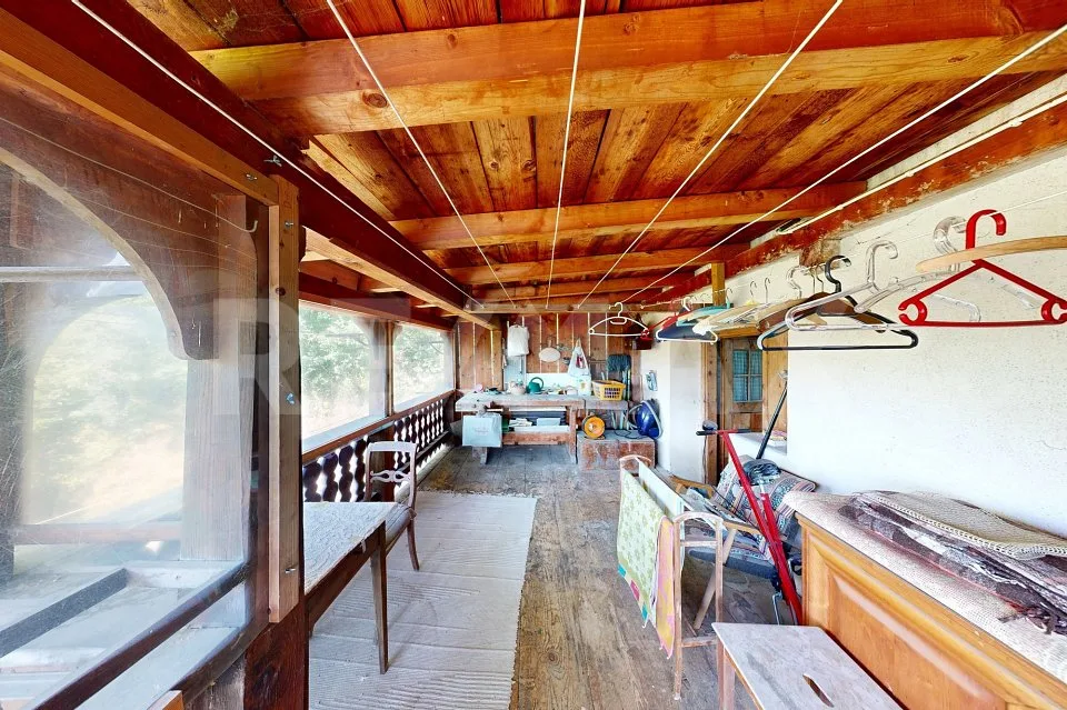 Casa unifamiliare con garage e estensione di fattoria – foto 8 di 11