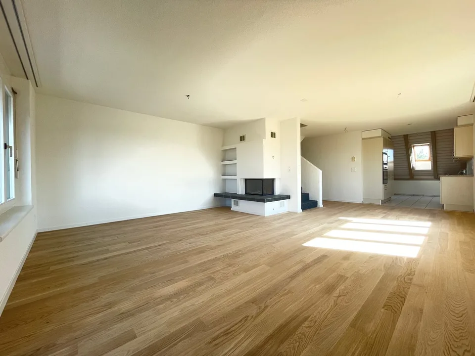 Maisonette apartment with beautiful views – photo 2 of 11