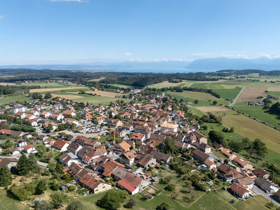 MAISON VILLAGEOISE OFFRANT LA POSSIBILITÉ DE CRÉER DEUX APPARTEMENTS – foto 3 di 7