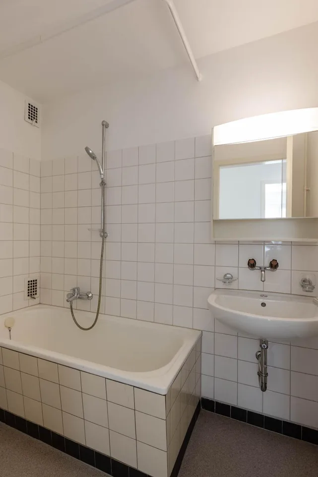 2-Zimmerwohnung, 2. Stock Mitte