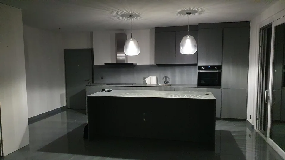 Spacious 5.5-room duplex apartment with panoramic view – Turin (Salins)