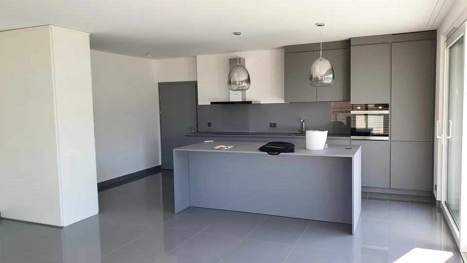 Spacious 5.5-room duplex apartment with panoramic view – Turin (Salins)