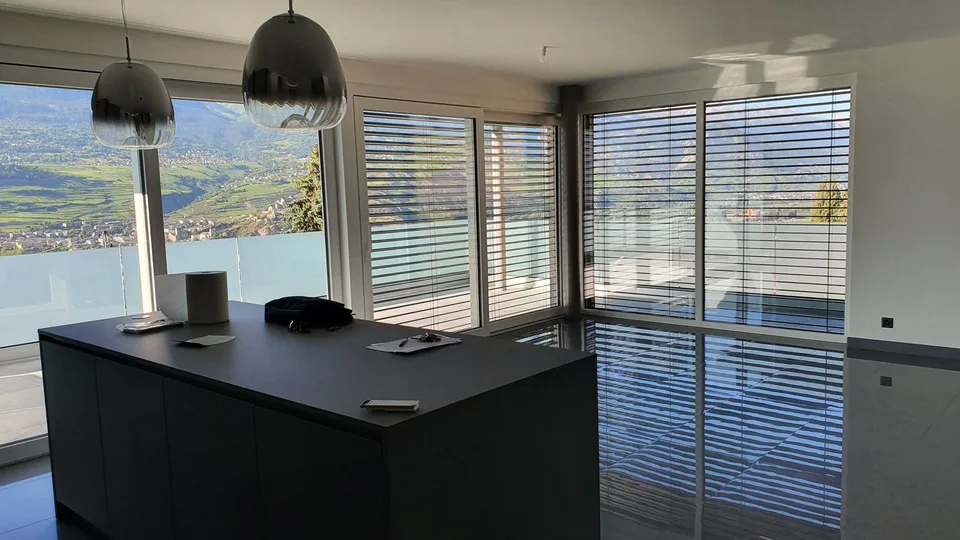 Spacious 5.5-room duplex apartment with panoramic view – Turin (Salins)
