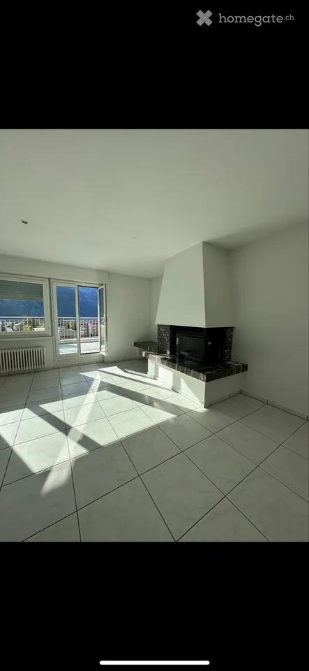 Shared flat room with large balcony and private bathroom
