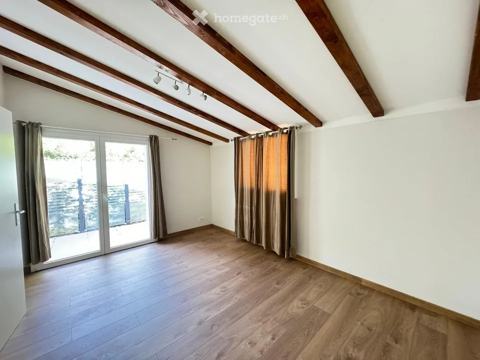 Charmante villa de 8.5 pièces - 1312 Eclépens – photo 11 sur 14