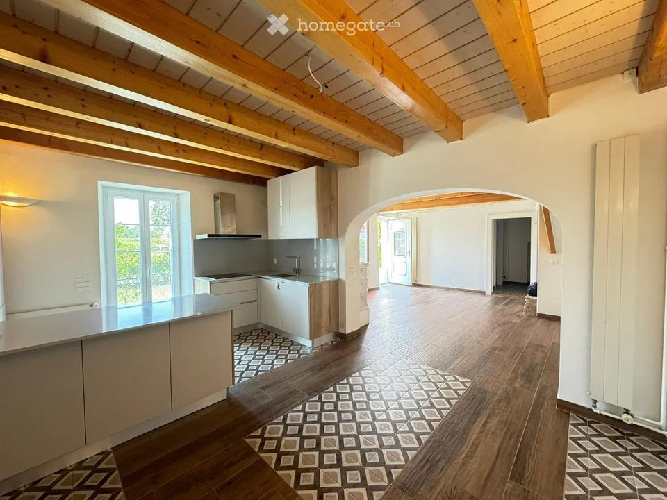 Charmante villa de 8.5 pièces - 1312 Eclépens – photo 4 sur 14