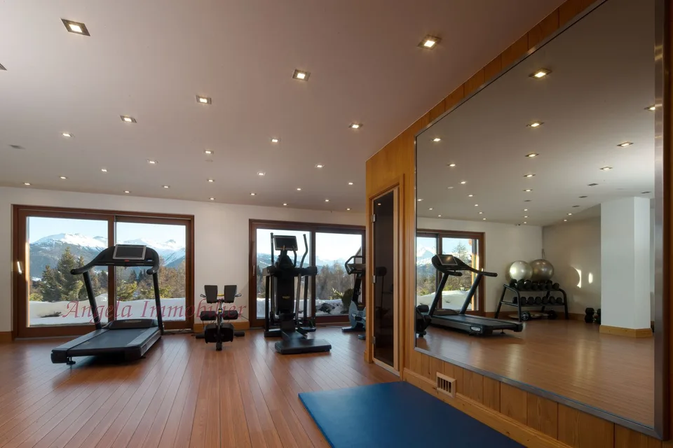 Appartamento di 3 camere da letto mozzafiato nel centro di Crans-Montana con strutture SPA