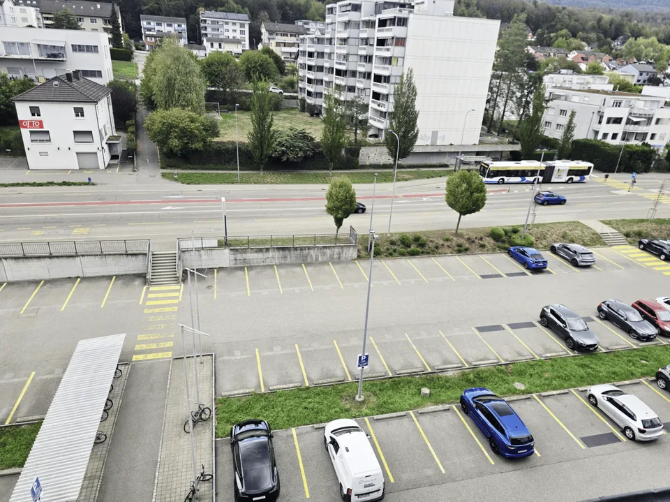 Hell und modern: Attraktive Bürofläche (72.72 m²) im 4. OG an zentraler Lage in Olten – Foto 7 von 7