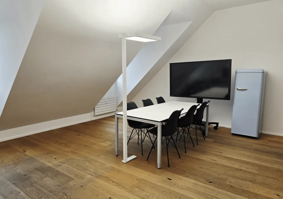 Hell und modern: Attraktive Bürofläche (72.72 m²) im 4. OG an zentraler Lage in Olten – Foto 5 von 7